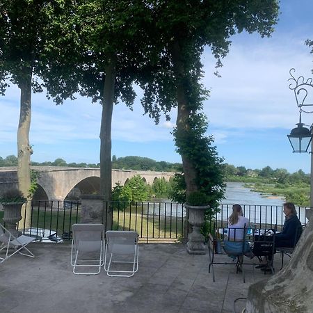 Grand Hotel De L'Abbaye Beaugency Exteriör bild
